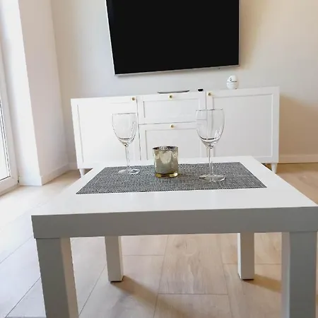 Kwatera U Uli Apartamento Świnoujście